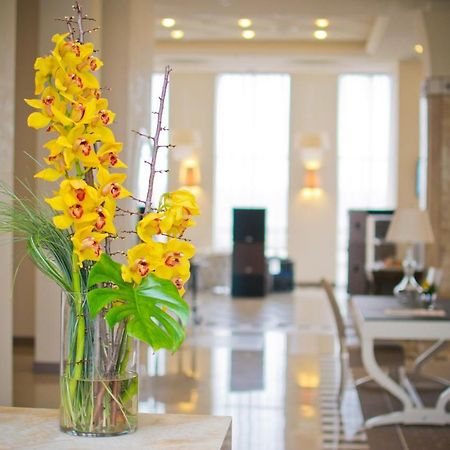 Superior Golf And Spa Resort Kharkiv Extérieur photo