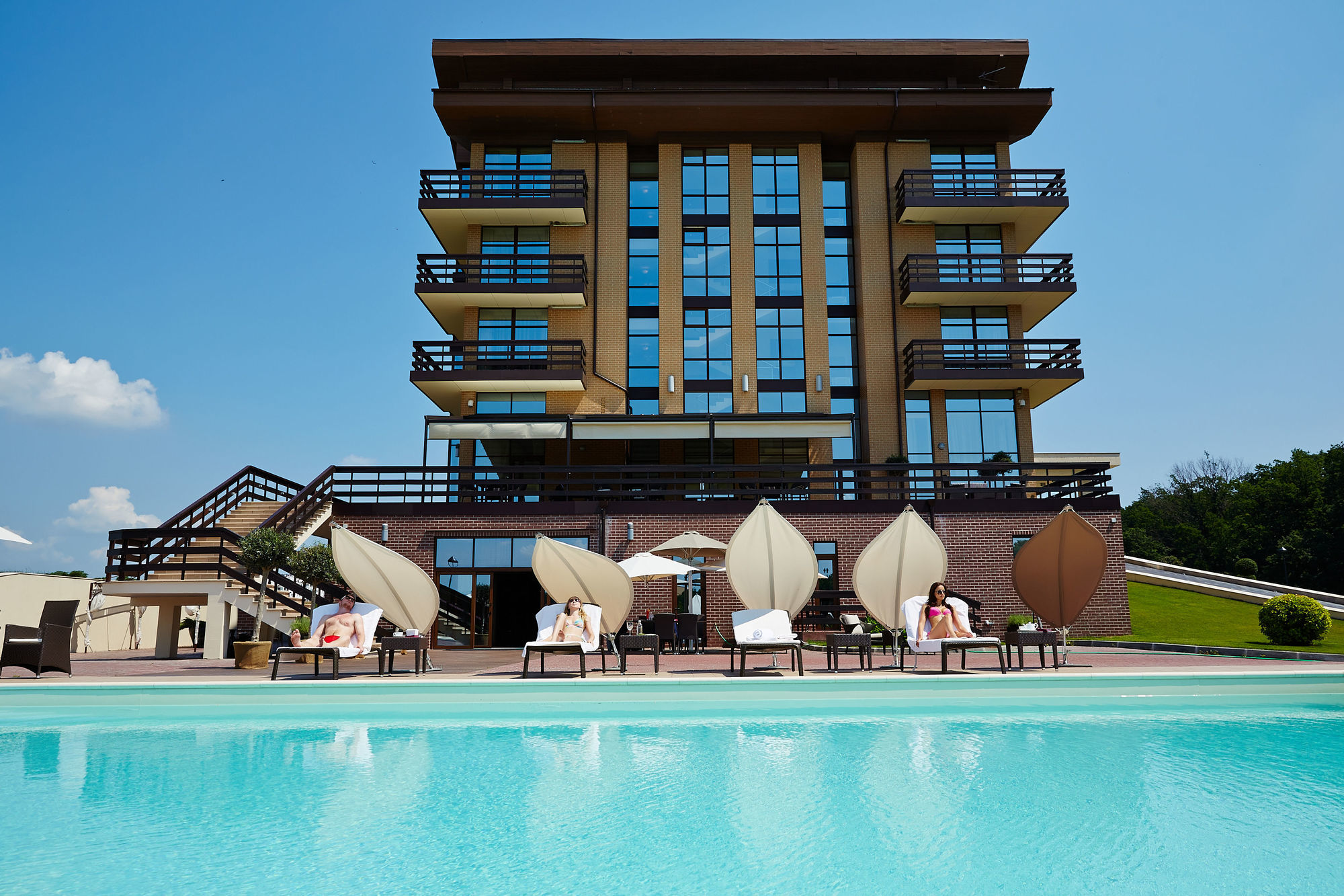 Superior Golf And Spa Resort Kharkiv Extérieur photo