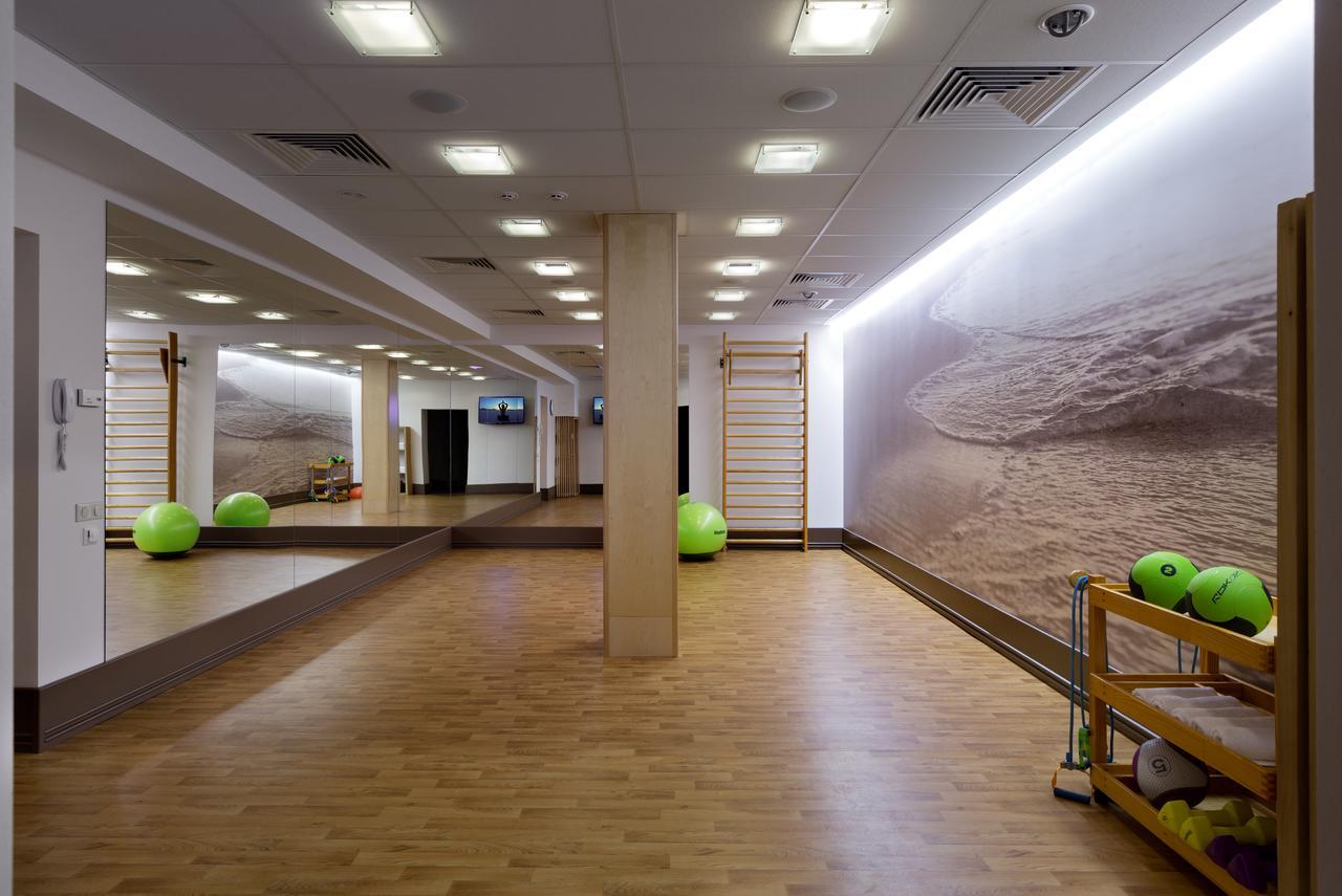Superior Golf And Spa Resort Kharkiv Extérieur photo